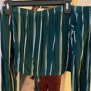 LA HEARTS OFF THE SHOULDER TOP